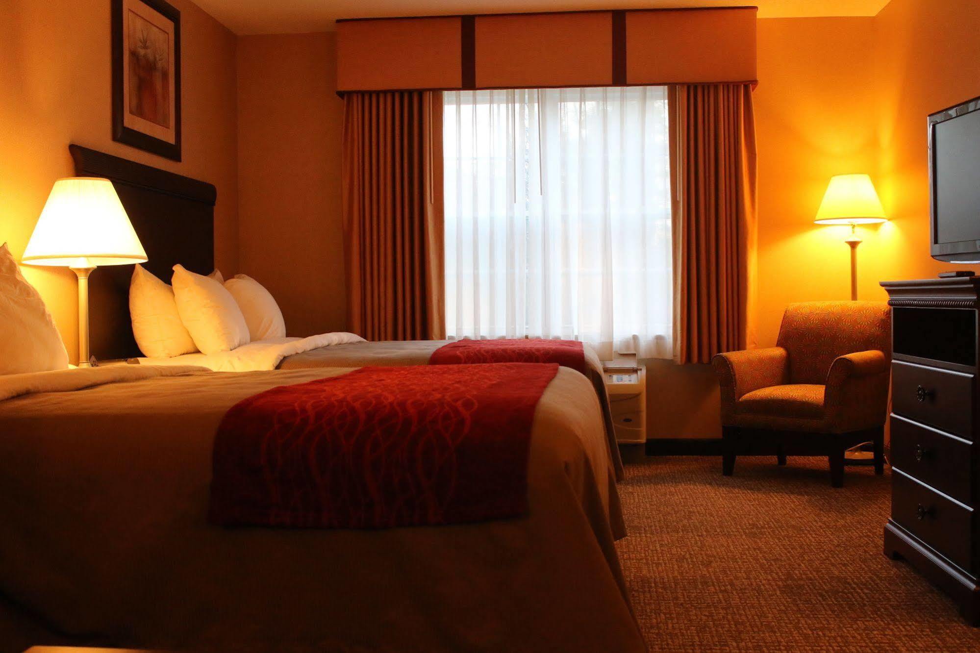 Comfort Inn & Suites Scarborough-Portland Eksteriør billede